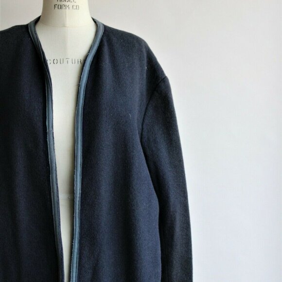 Vintage 1940s Movie Costume Coat, Navy Blue Wool, Hollywood Memorabilia - Picture 3 of 13